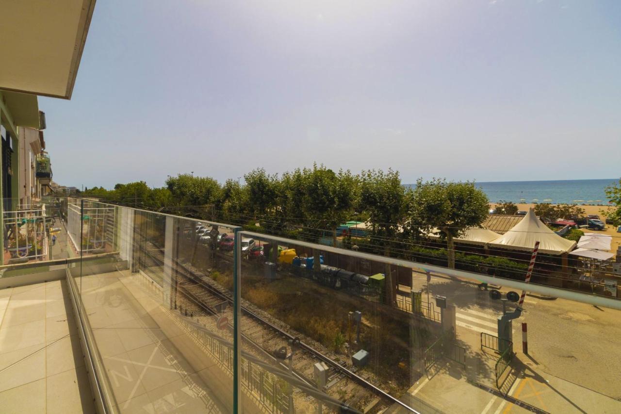 Vivalidays Apartour - Calella Exterior foto